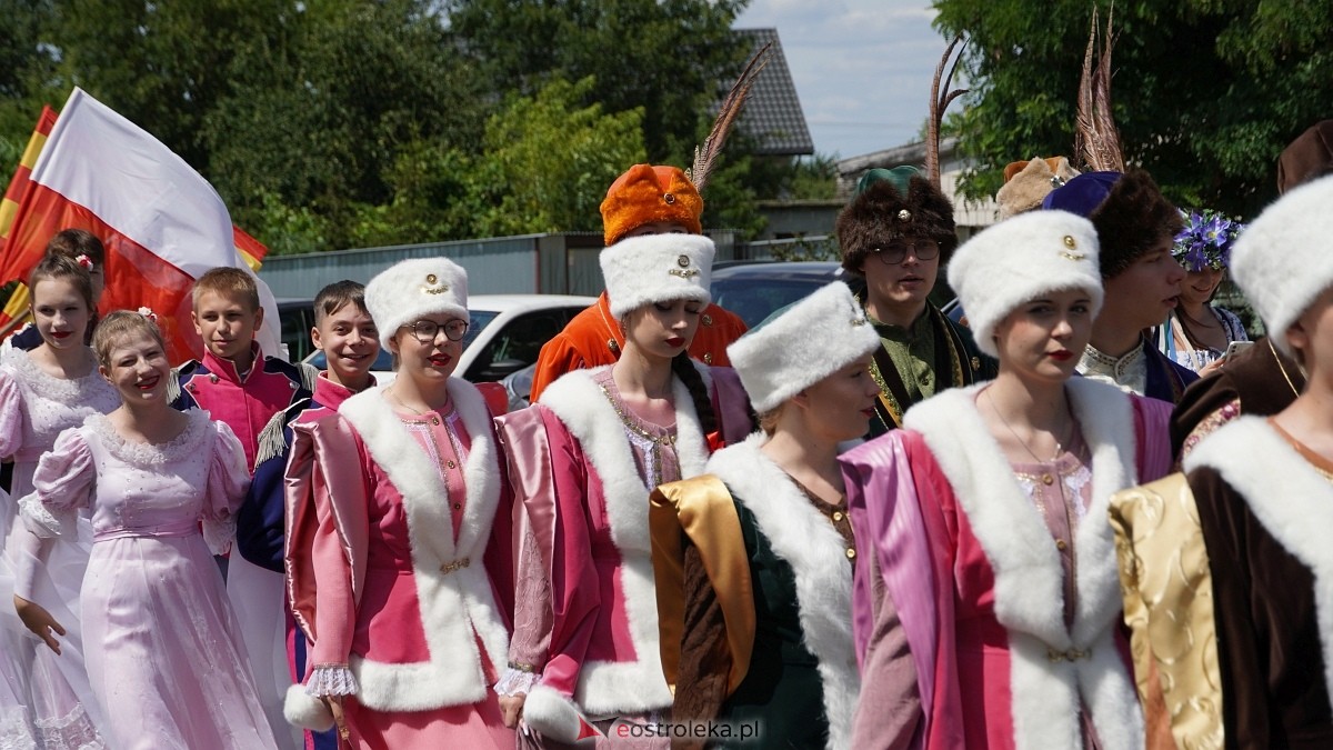 Zatańczmy historię w Czerwinie [05.07.2025] - zdjęcie #99 - eOstroleka.pl