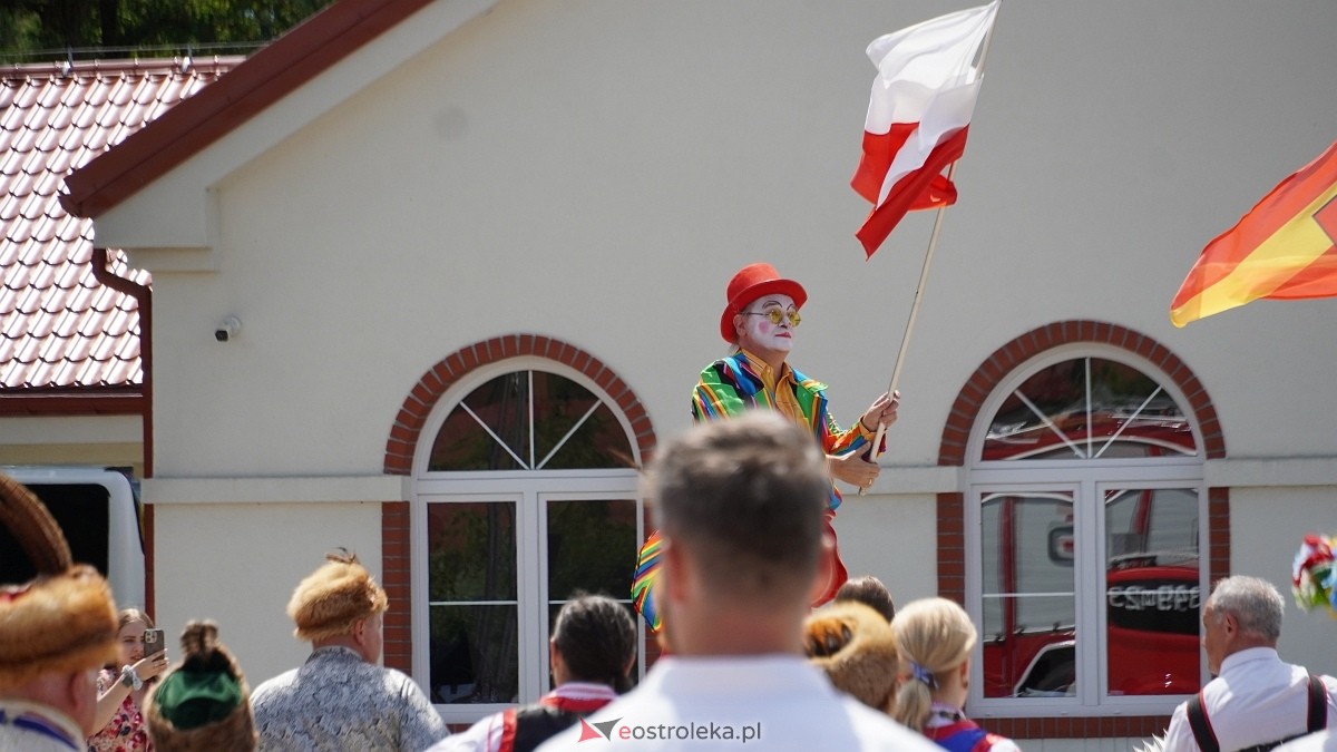 Zatańczmy historię w Czerwinie [05.07.2025] - zdjęcie #94 - eOstroleka.pl