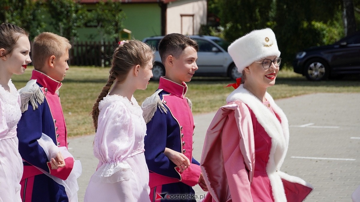 Zatańczmy historię w Czerwinie [05.07.2025] - zdjęcie #90 - eOstroleka.pl