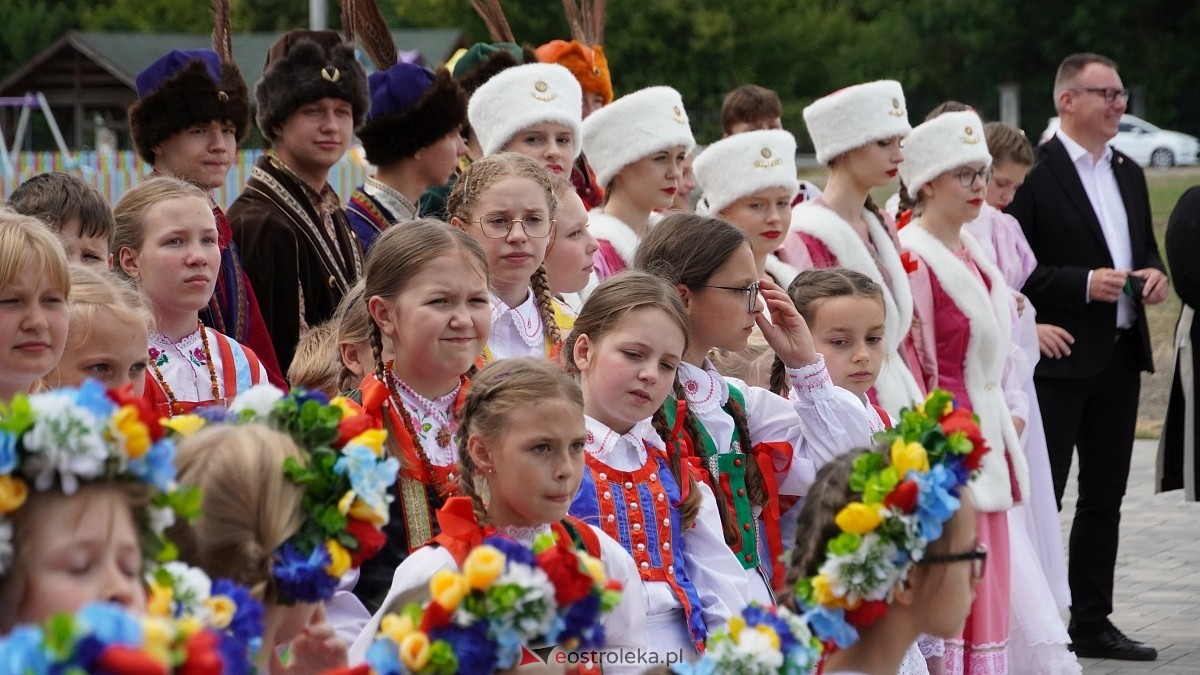 Zatańczmy historię w Czerwinie [05.07.2025] - zdjęcie #62 - eOstroleka.pl