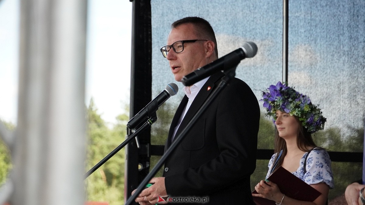 Zatańczmy historię w Czerwinie [05.07.2025] - zdjęcie #44 - eOstroleka.pl