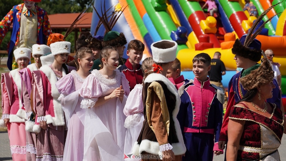 Zatańczmy historię w Czerwinie [05.07.2025] - zdjęcie #21 - eOstroleka.pl