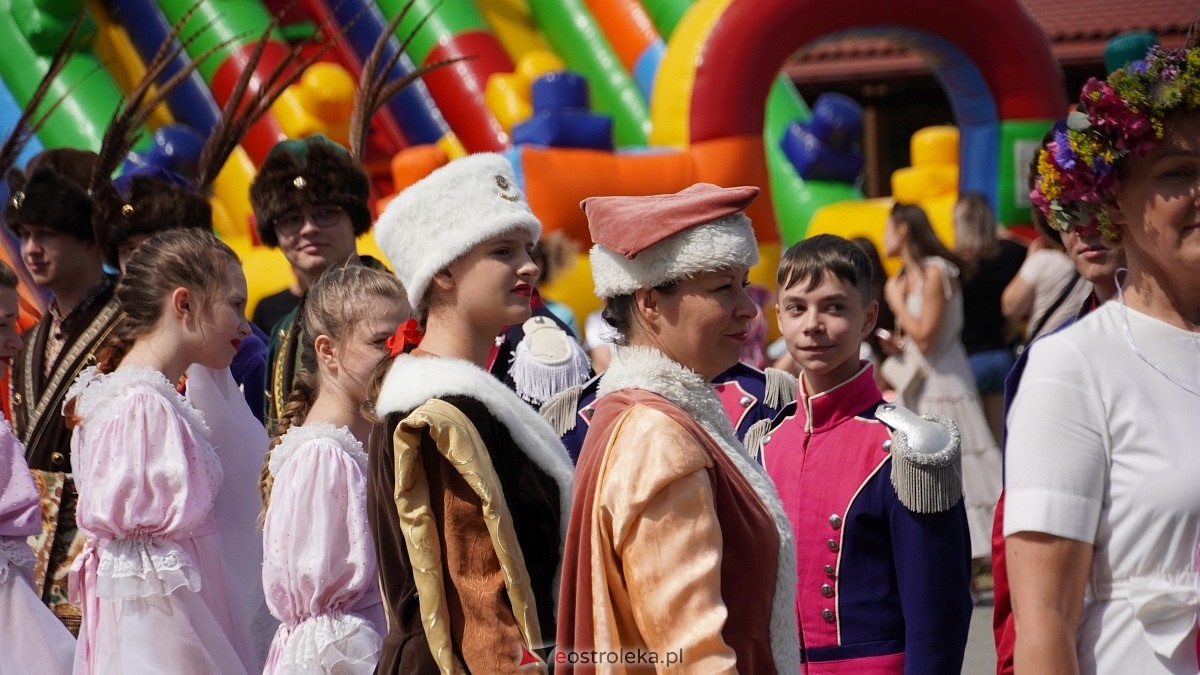 Zatańczmy historię w Czerwinie [05.07.2025] - zdjęcie #5 - eOstroleka.pl