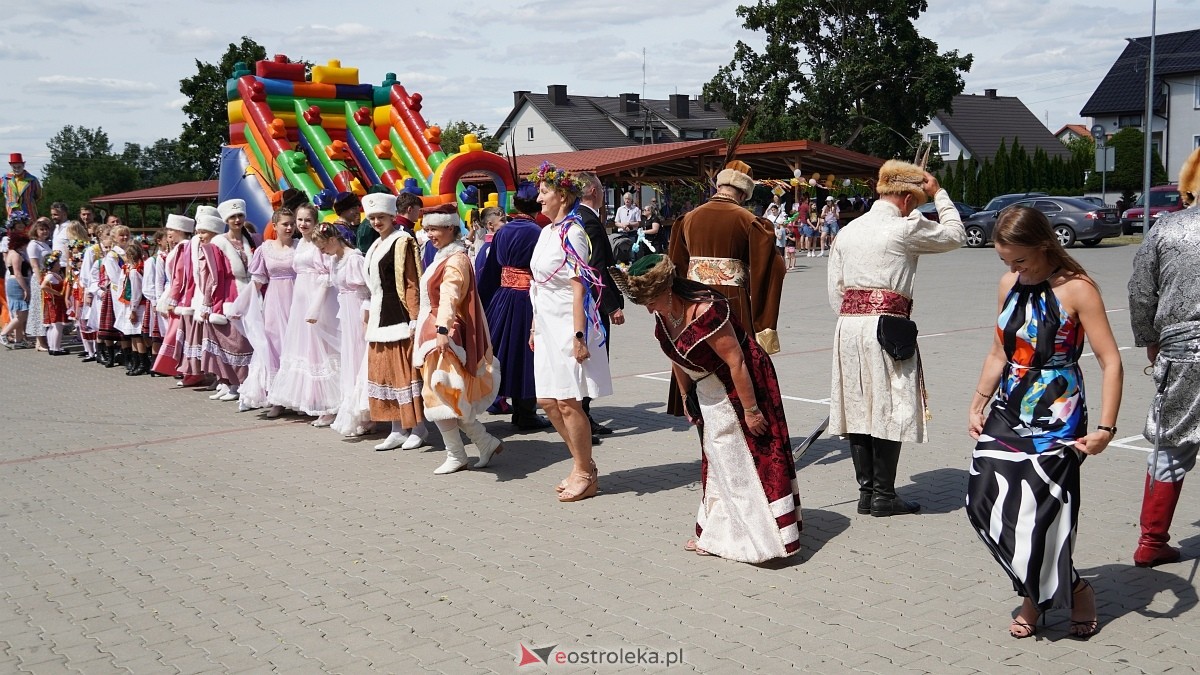 Zatańczmy historię w Czerwinie [05.07.2025] - zdjęcie #4 - eOstroleka.pl