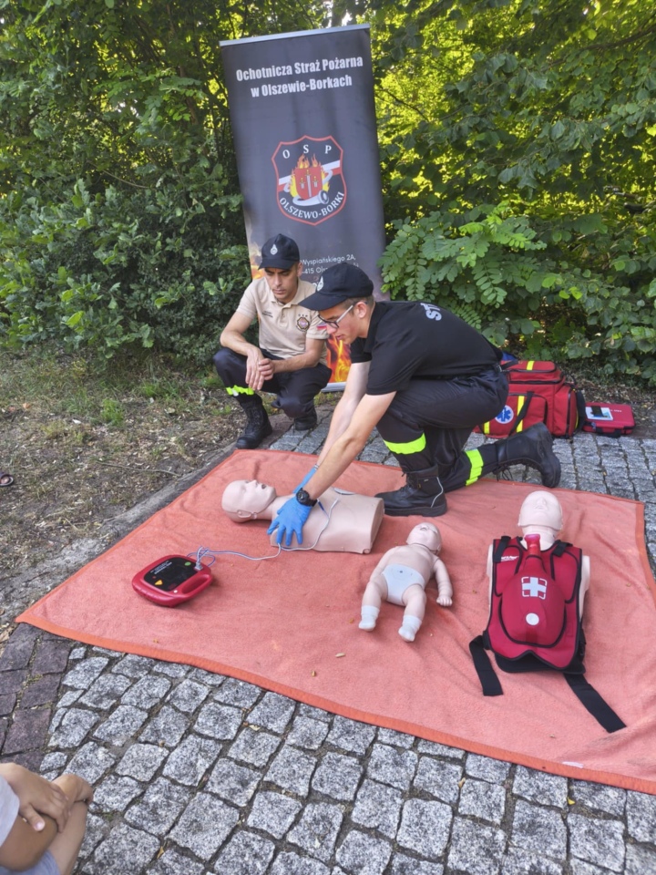 Profilaktyczny Rajd Rowerowy z KGW Łazowianki [05.07.2025] - zdjęcie #9 - eOstroleka.pl