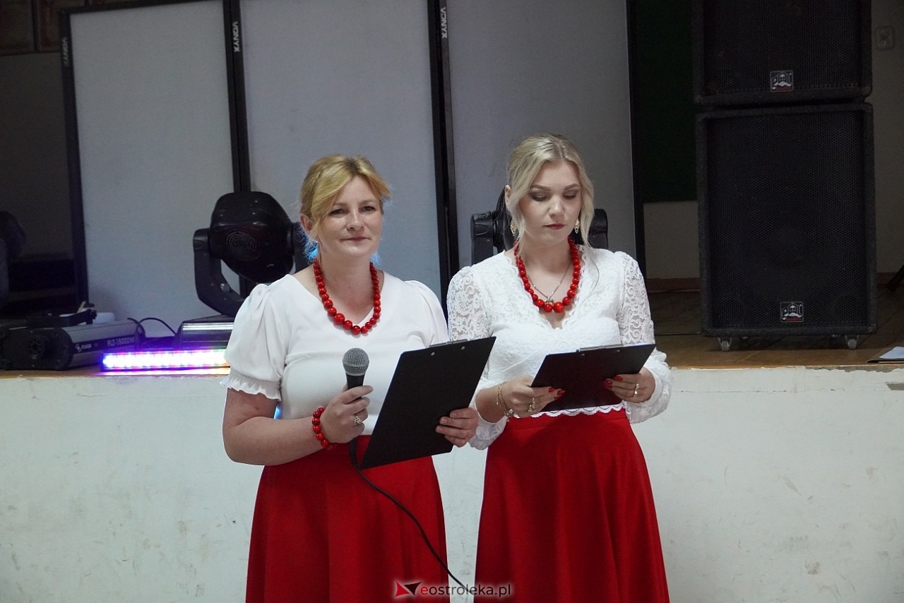 Plecenie wianków na powitanie lata w Milewie Wielkim [5.06.2025] - zdjęcie #90 - eOstroleka.pl