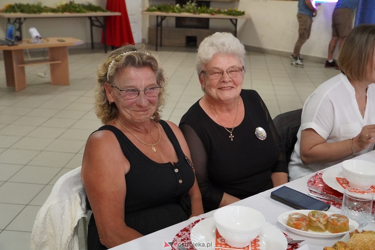 Plecenie wianków na powitanie lata w Milewie Wielkim [5.06.2025] - zdjęcie #86 - eOstroleka.pl