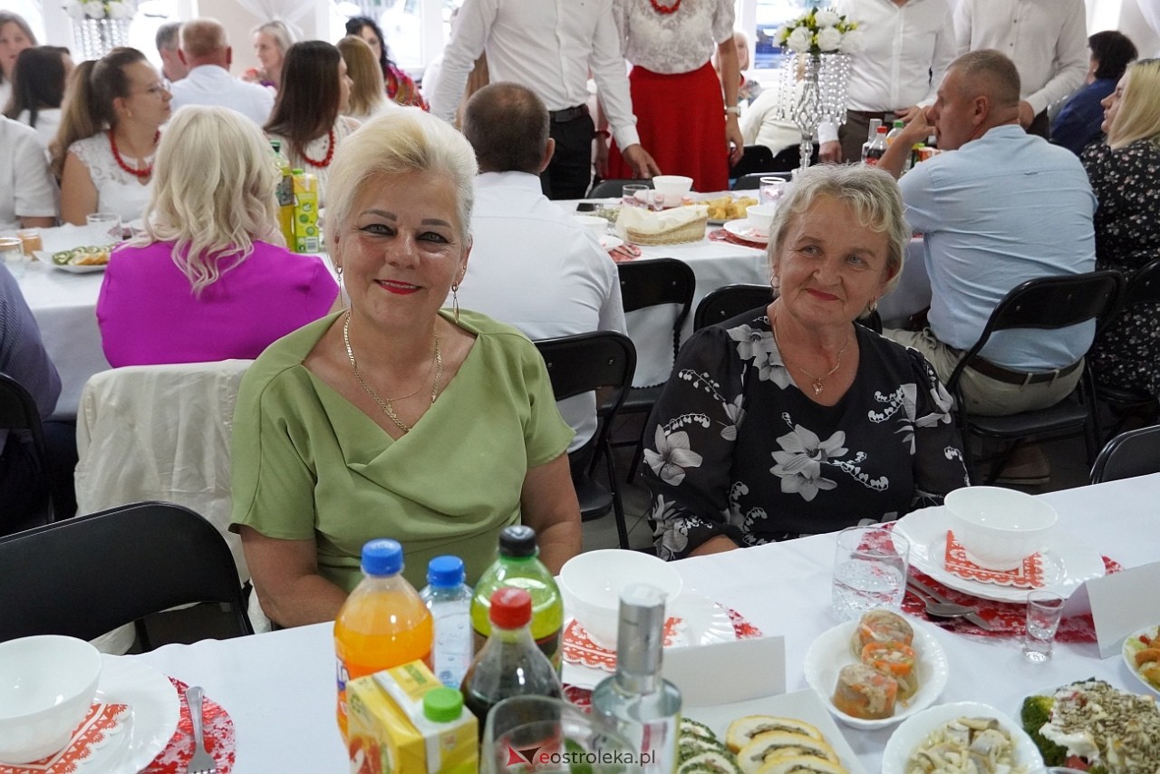 Plecenie wianków na powitanie lata w Milewie Wielkim [5.06.2025] - zdjęcie #83 - eOstroleka.pl