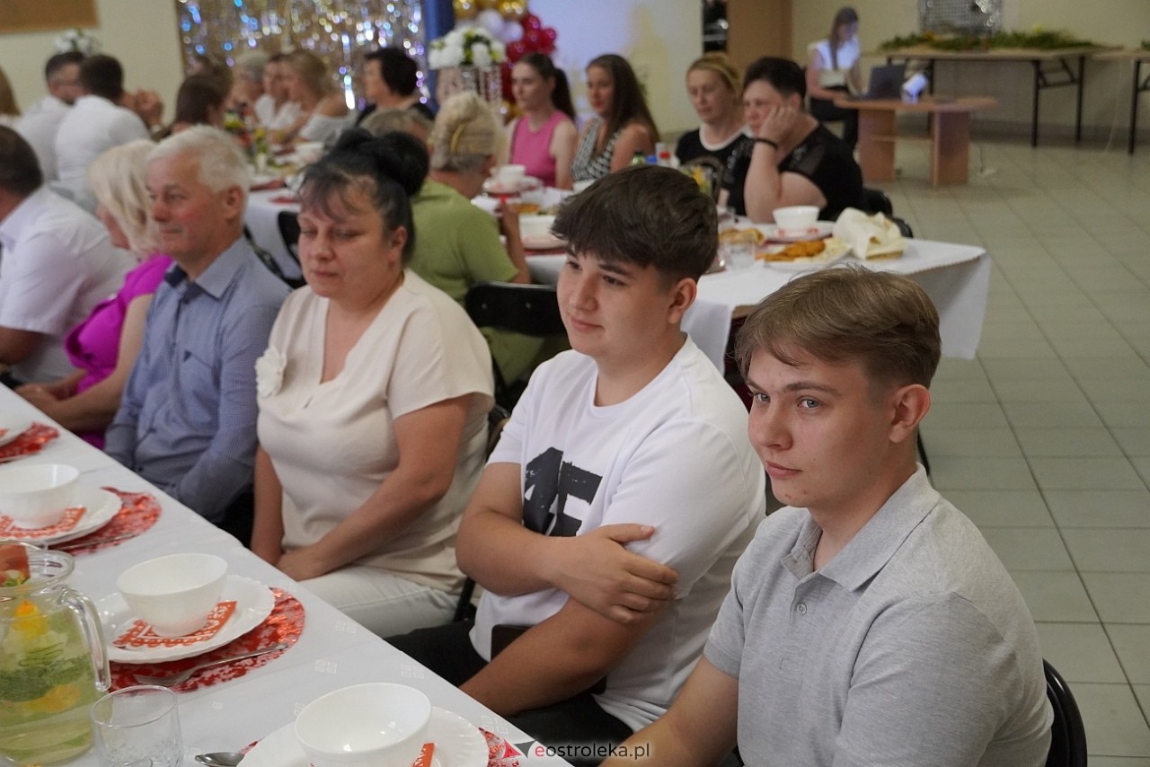 Plecenie wianków na powitanie lata w Milewie Wielkim [5.06.2025] - zdjęcie #79 - eOstroleka.pl