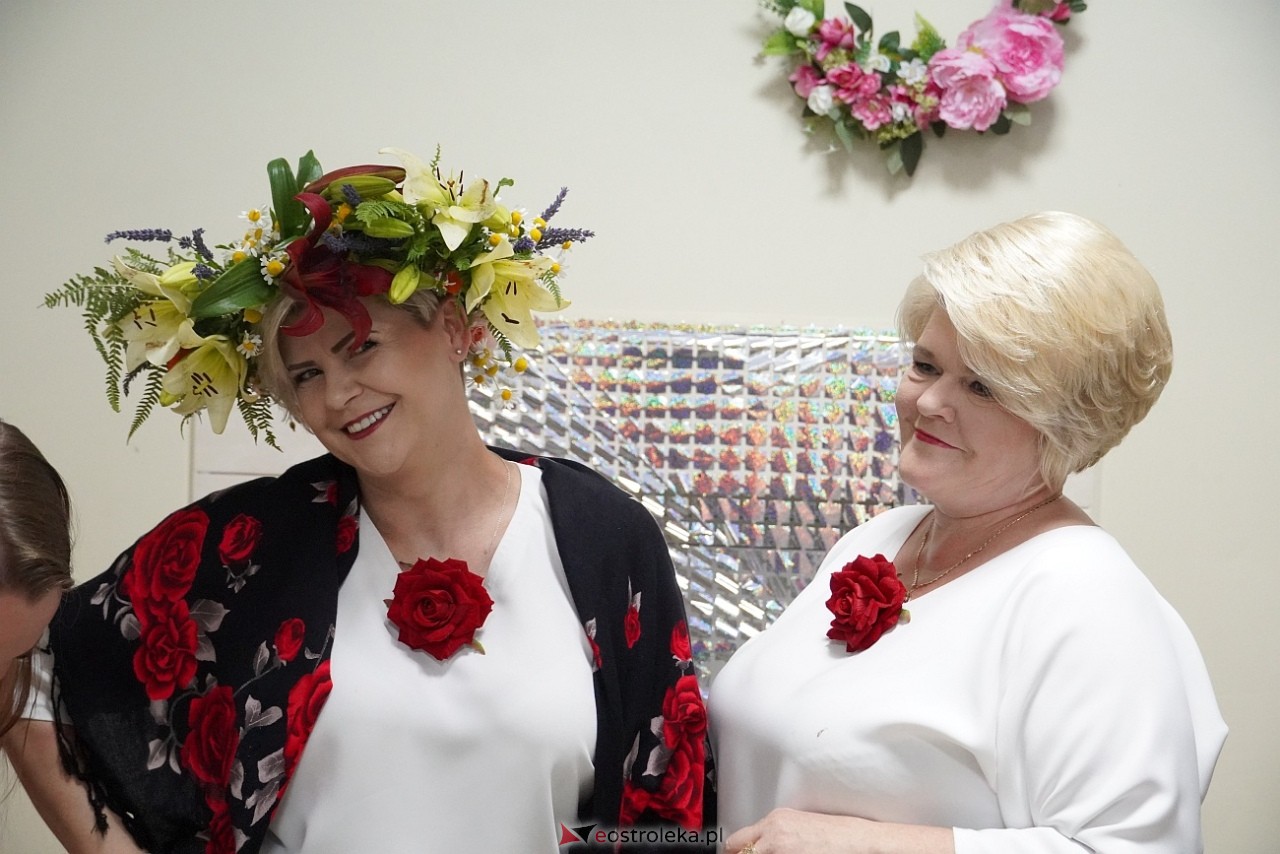 Plecenie wianków na powitanie lata w Milewie Wielkim [5.06.2025] - zdjęcie #24 - eOstroleka.pl