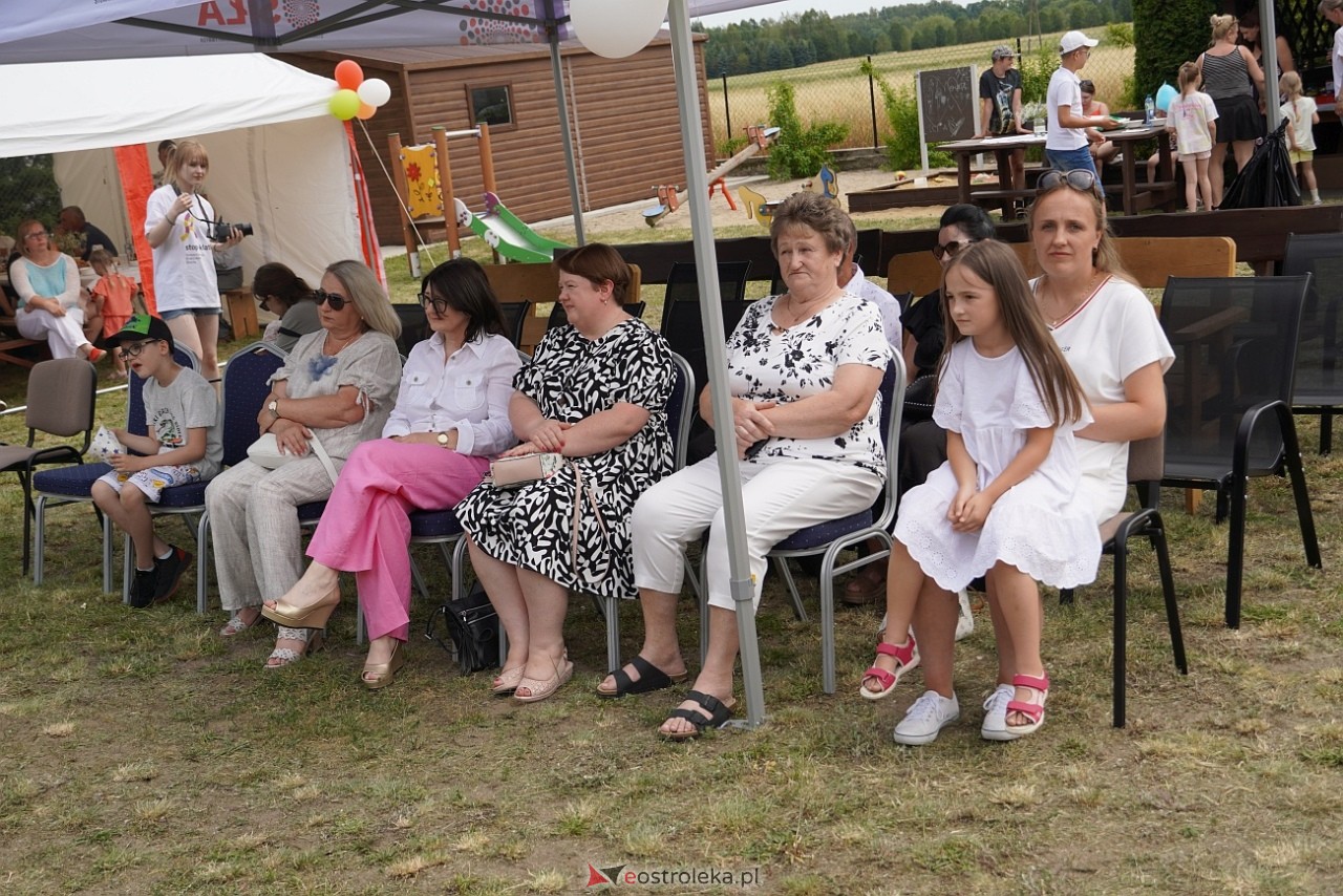 Piknik wioskowy w Janochach [6.07.2025] - zdjęcie #69 - eOstroleka.pl