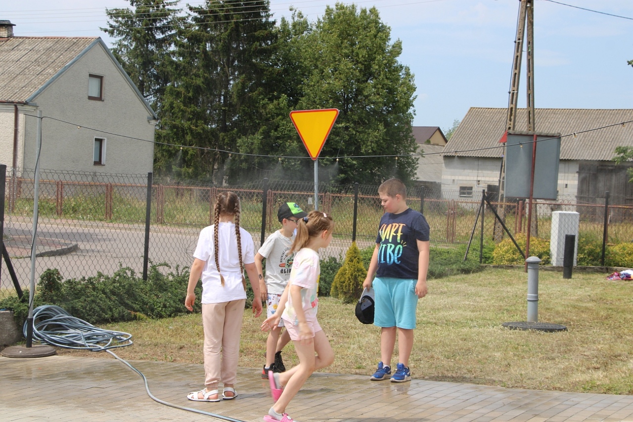 Piknik wioskowy w Janochach [6.07.2025] - zdjęcie #36 - eOstroleka.pl