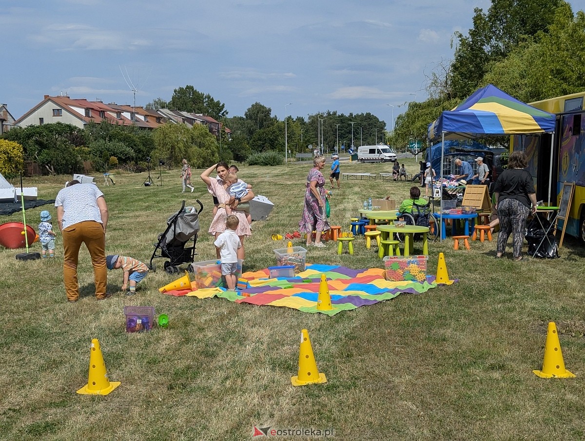 Spotkania sąsiedzkie na osiedlu Pomian [06.07.2025] - zdjęcie #66 - eOstroleka.pl