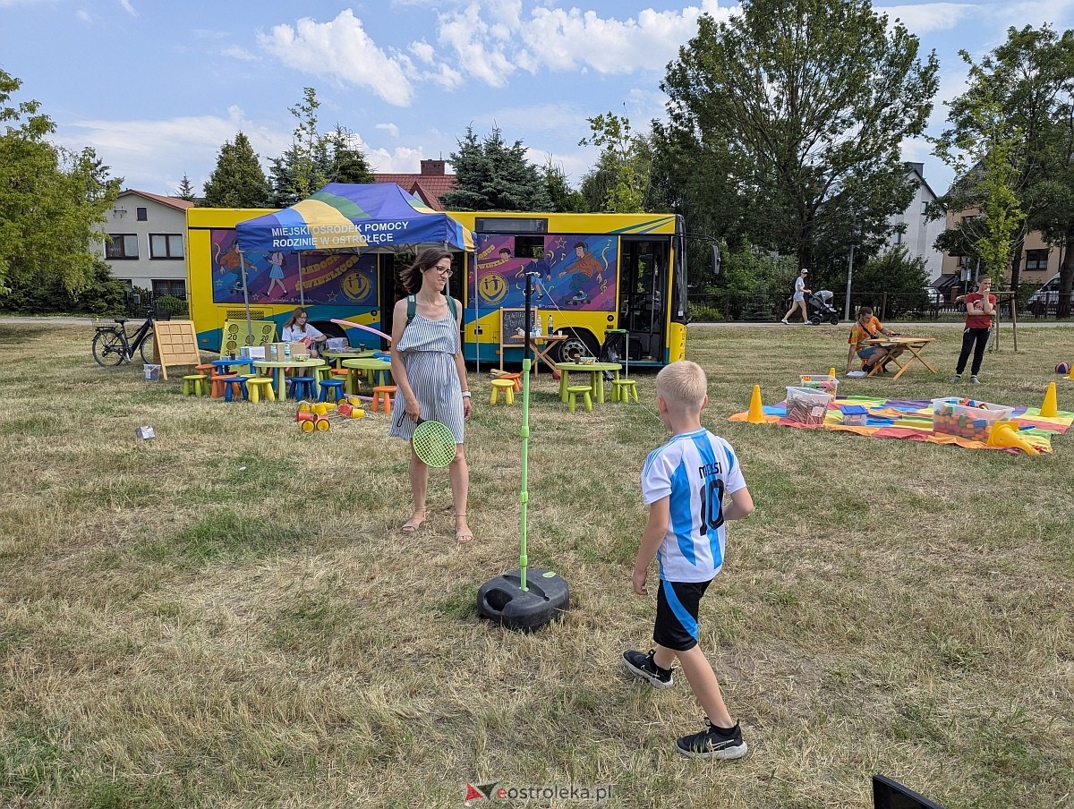 Spotkania sąsiedzkie na osiedlu Pomian [06.07.2025] - zdjęcie #44 - eOstroleka.pl