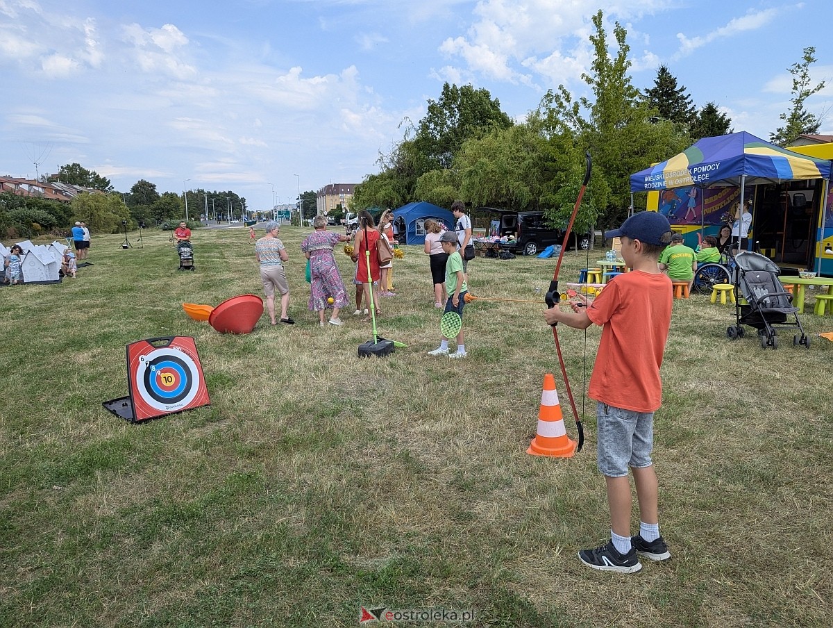 Spotkania sąsiedzkie na osiedlu Pomian [06.07.2025] - zdjęcie #8 - eOstroleka.pl