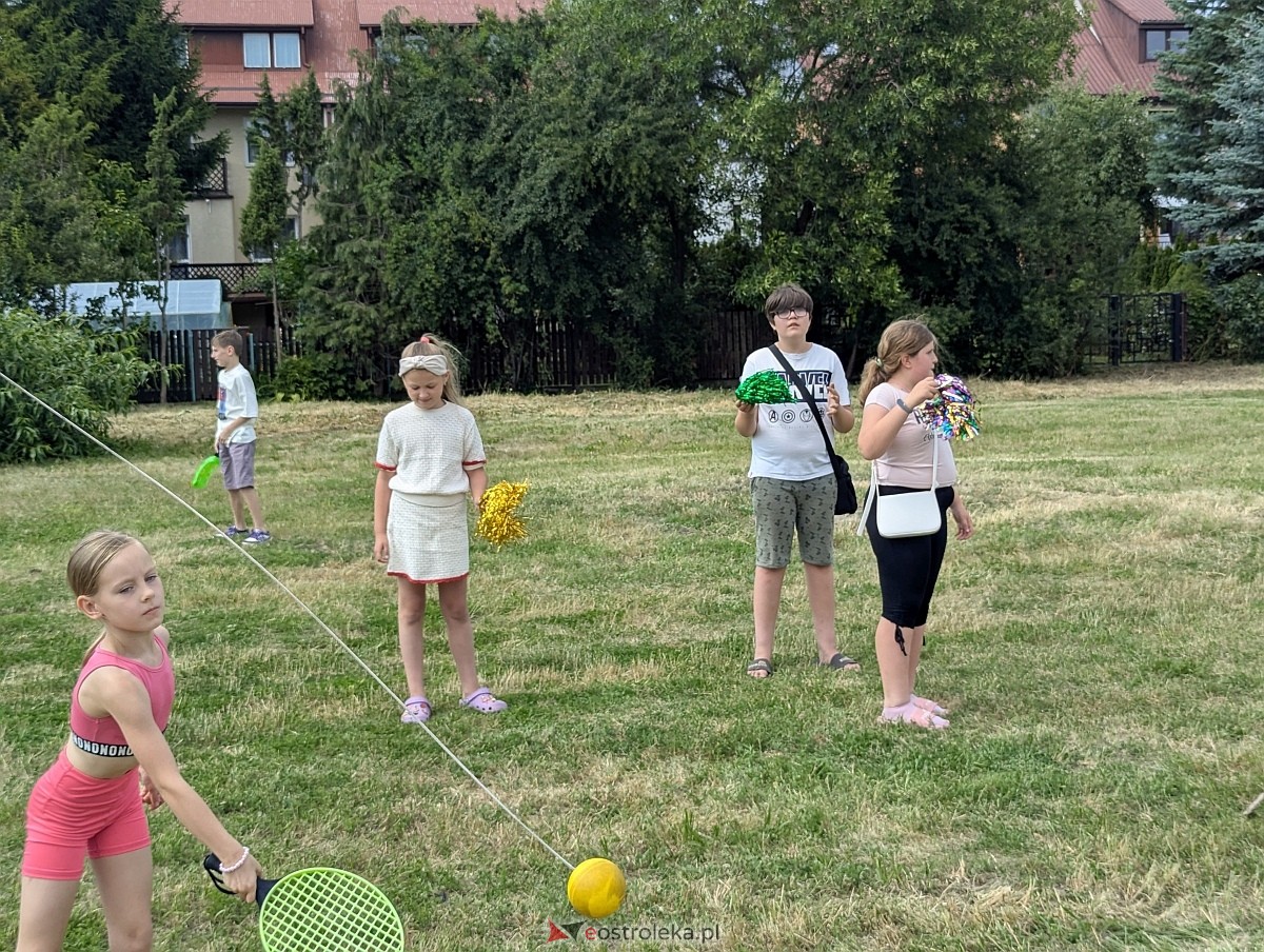 Spotkania sąsiedzkie na osiedlu Pomian [06.07.2025] - zdjęcie #2 - eOstroleka.pl