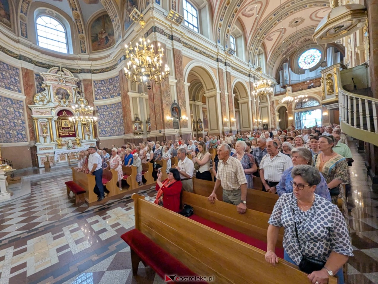 Powitanie nowego proboszcza w Kadzidle [06.07.2025] - zdjęcie #23 - eOstroleka.pl