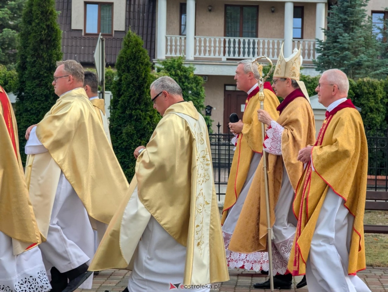 Powitanie nowego proboszcza w Kadzidle [06.07.2025] - zdjęcie #22 - eOstroleka.pl
