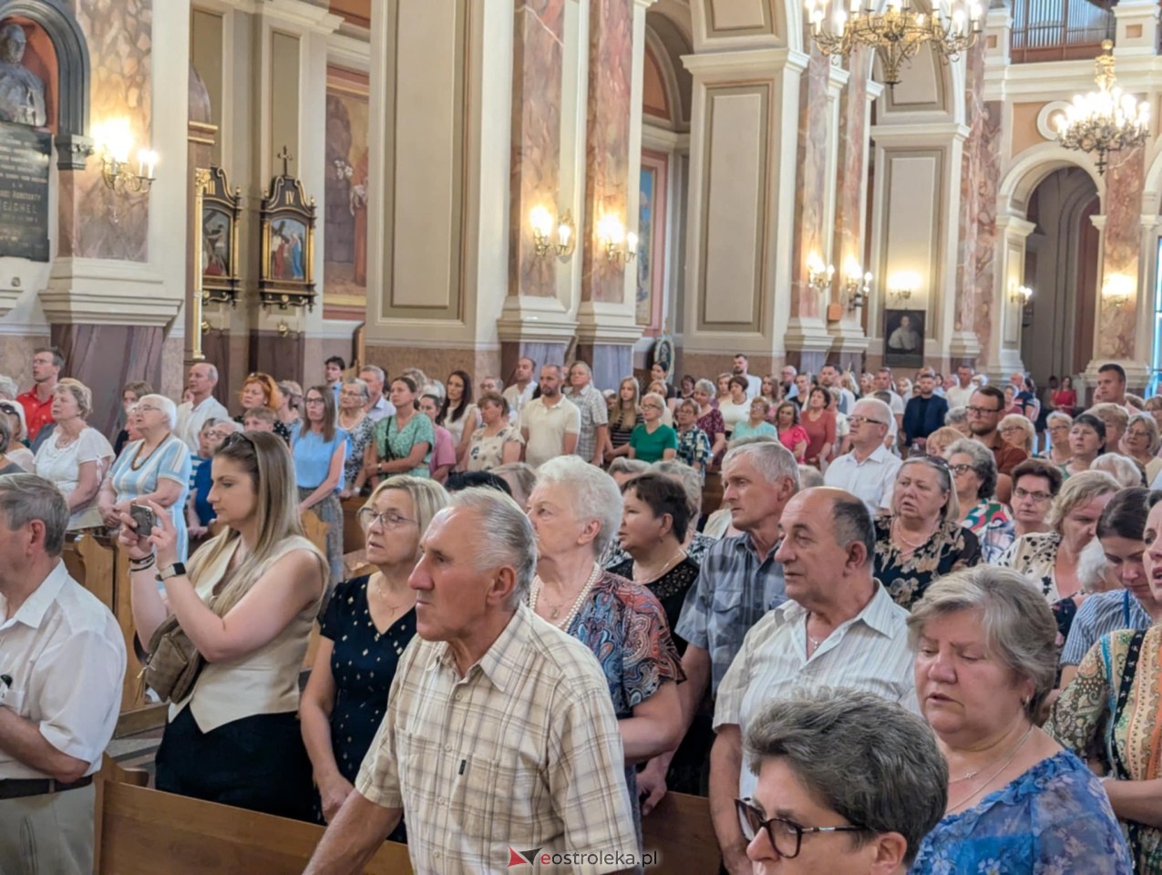 Powitanie nowego proboszcza w Kadzidle [06.07.2025] - zdjęcie #21 - eOstroleka.pl