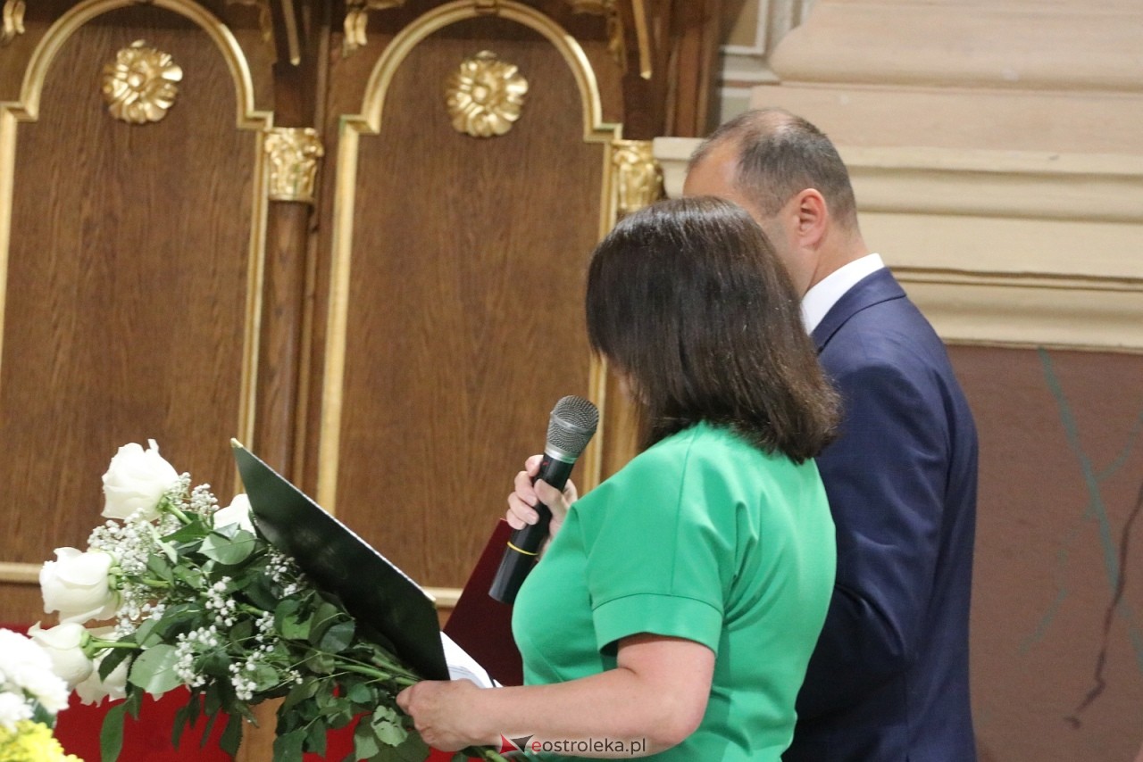 Powitanie nowego proboszcza w Kadzidle [06.07.2025] - zdjęcie #15 - eOstroleka.pl