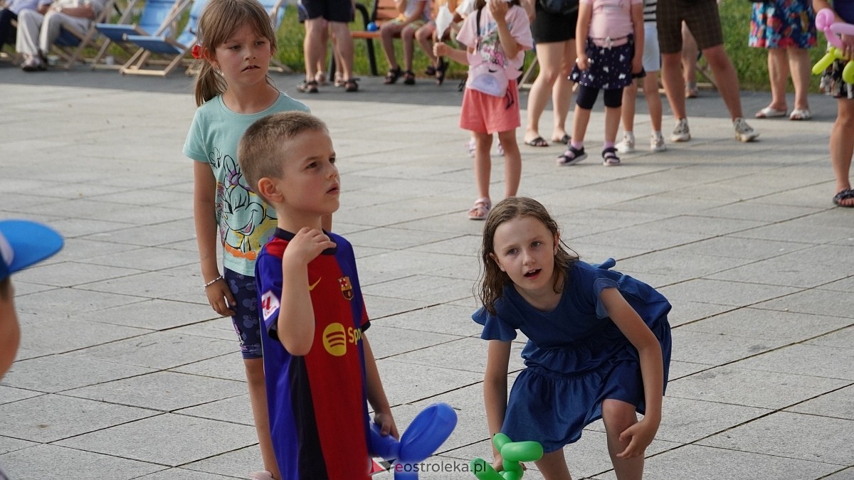 Pokaz akrobacji rowerowych w Troszynie [06.07.2025] - zdjęcie #86 - eOstroleka.pl