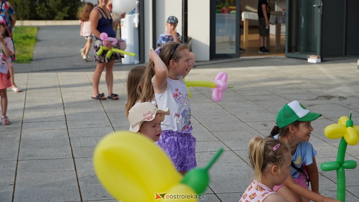 Pokaz akrobacji rowerowych w Troszynie [06.07.2025] - zdjęcie #81 - eOstroleka.pl