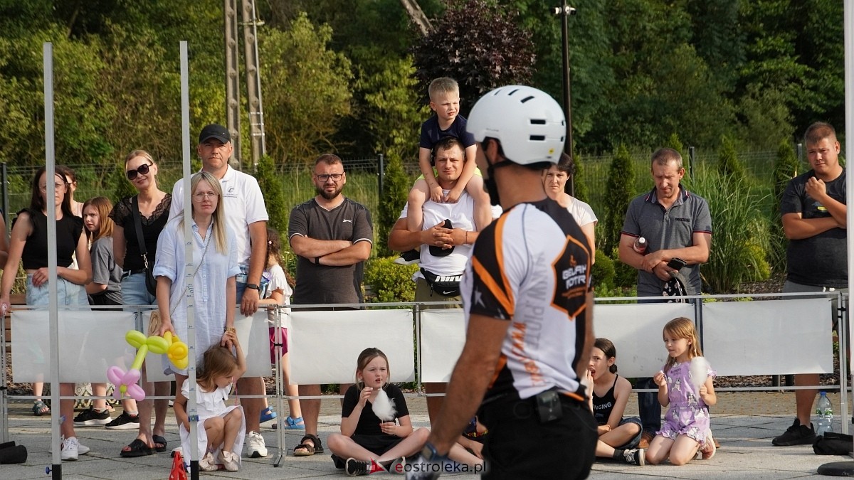 Pokaz akrobacji rowerowych w Troszynie [06.07.2025] - zdjęcie #68 - eOstroleka.pl
