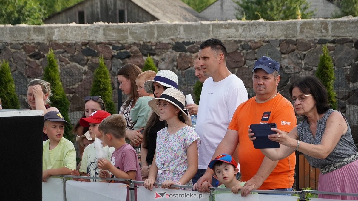 Pokaz akrobacji rowerowych w Troszynie [06.07.2025] - zdjęcie #67 - eOstroleka.pl