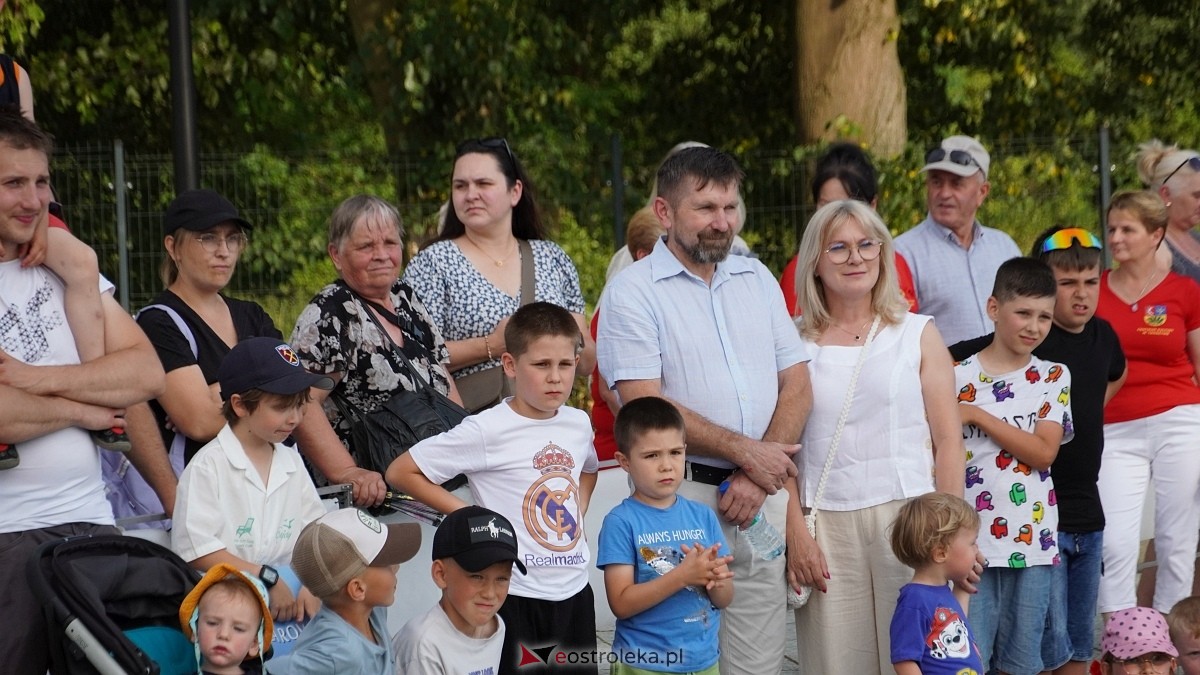 Pokaz akrobacji rowerowych w Troszynie [06.07.2025] - zdjęcie #62 - eOstroleka.pl