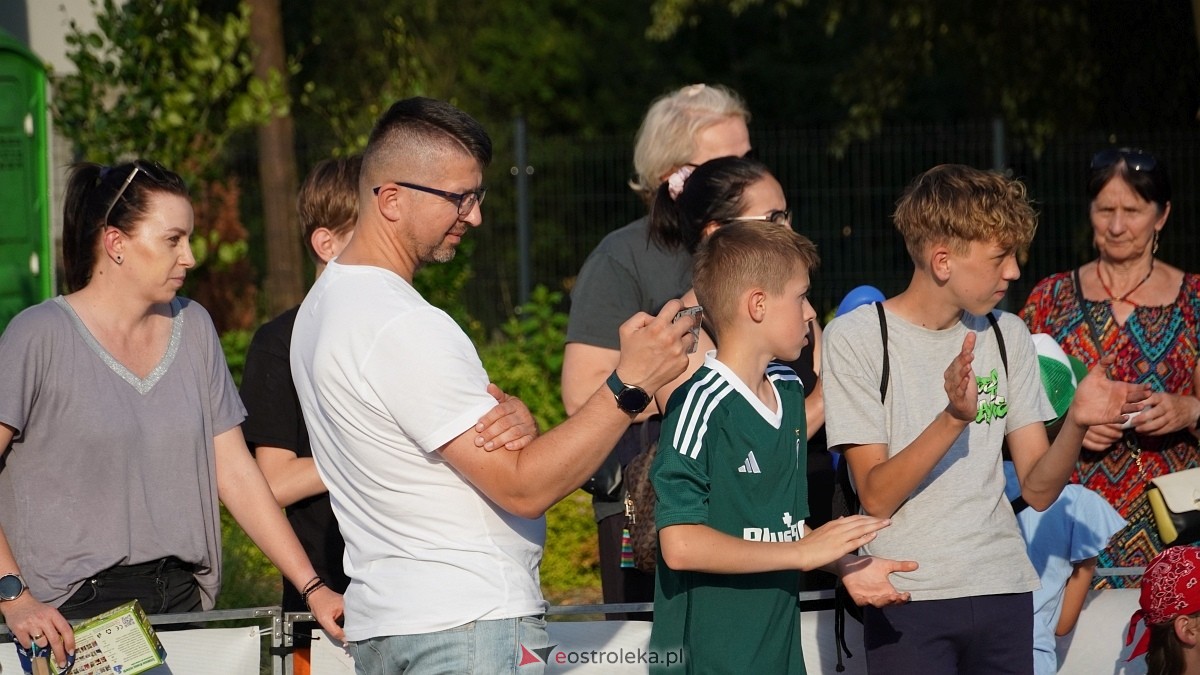 Pokaz akrobacji rowerowych w Troszynie [06.07.2025] - zdjęcie #10 - eOstroleka.pl