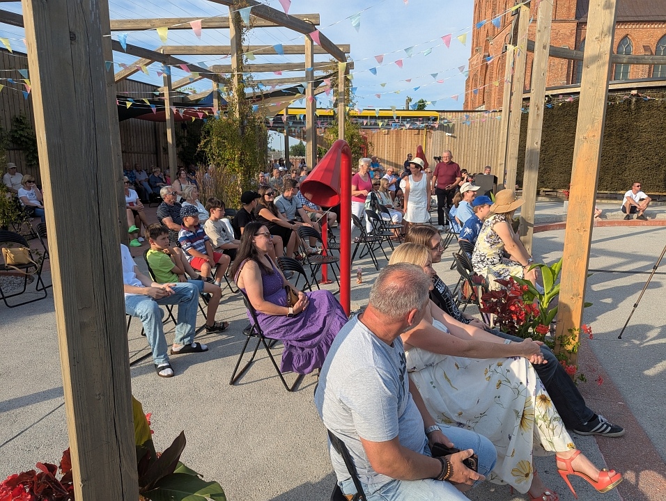 Muzyczne Lato w Tężni [06.07.2025] - zdjęcie #14 - eOstroleka.pl