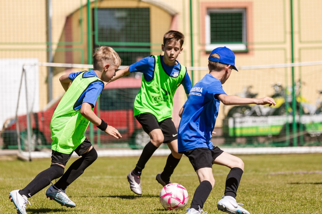 Piłkarski turniej dzikich drużyn - Sportowe wakacje w mieście, fot. MOSIR w Ostrołęce - zdjęcie #21 - eOstroleka.pl