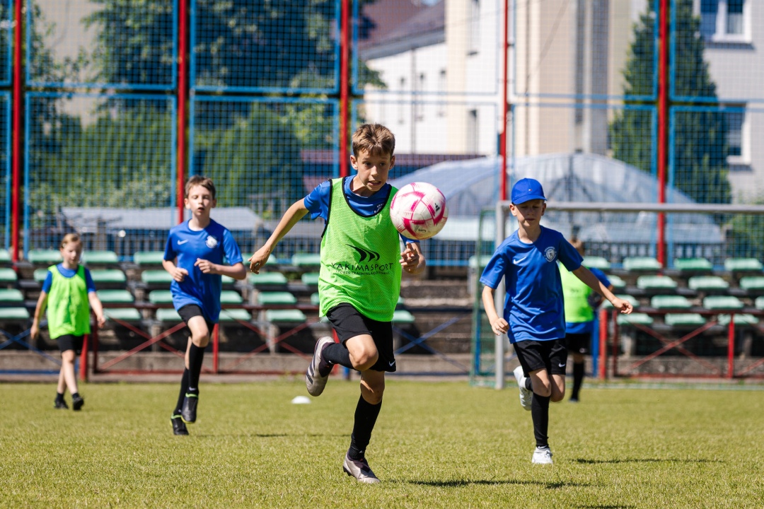 Piłkarski turniej dzikich drużyn - Sportowe wakacje w mieście, fot. MOSIR w Ostrołęce - zdjęcie #19 - eOstroleka.pl
