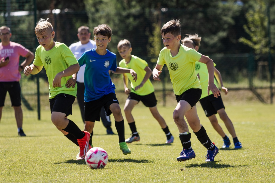Piłkarski turniej dzikich drużyn - Sportowe wakacje w mieście, fot. MOSIR w Ostrołęce - zdjęcie #12 - eOstroleka.pl