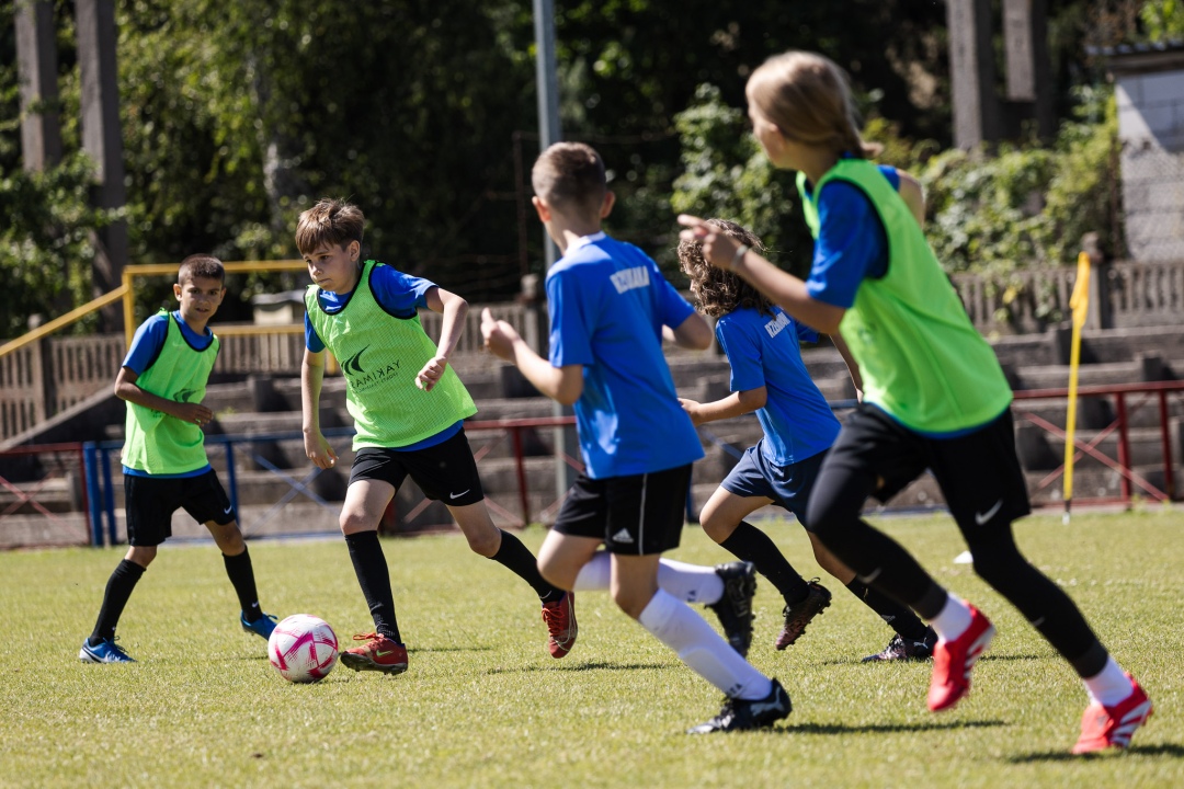 Piłkarski turniej dzikich drużyn - Sportowe wakacje w mieście, fot. MOSIR w Ostrołęce - zdjęcie #8 - eOstroleka.pl