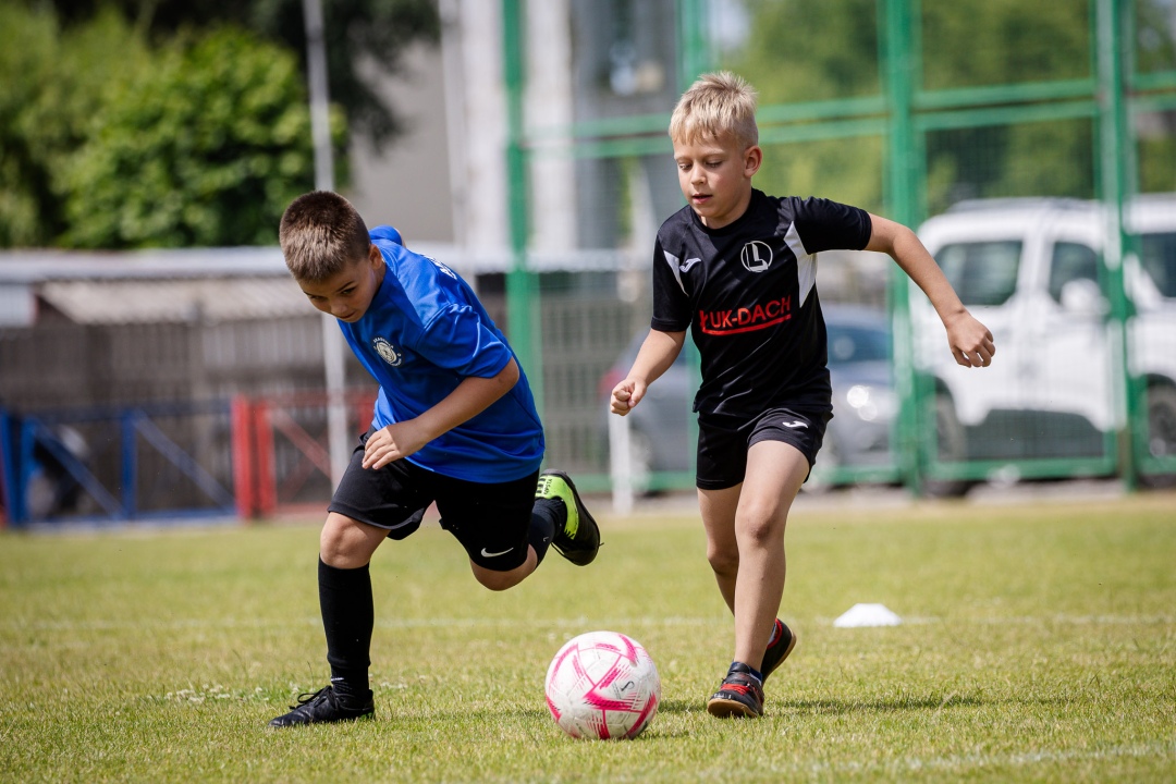 Sportowe wakacje w mieście - trzeci turniej piłki nożnej, fot. MOSIR Ostrołeka - zdjęcie #8 - eOstroleka.pl