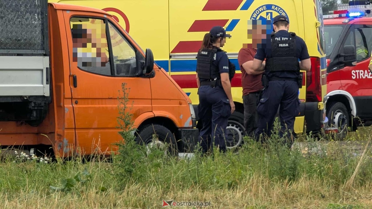 Zderzenie przy Goworowskiej [8.07.2025] - zdjęcie #3 - eOstroleka.pl