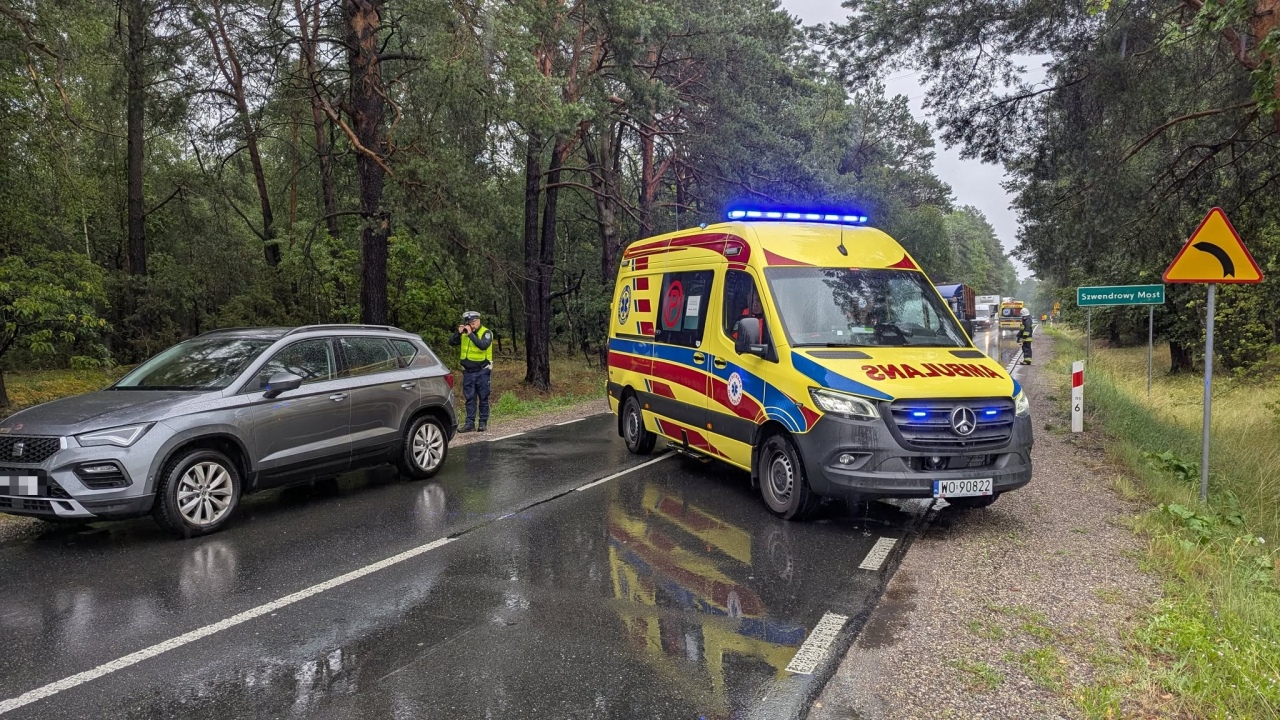 Wypadek w Łodziskach [9.07.2025] - zdjęcie #8 - eOstroleka.pl