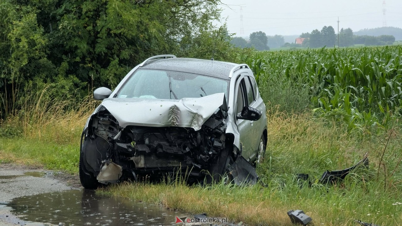Wypadek między Zabielem o Ołdakami [9.07.2025] - zdjęcie #9 - eOstroleka.pl