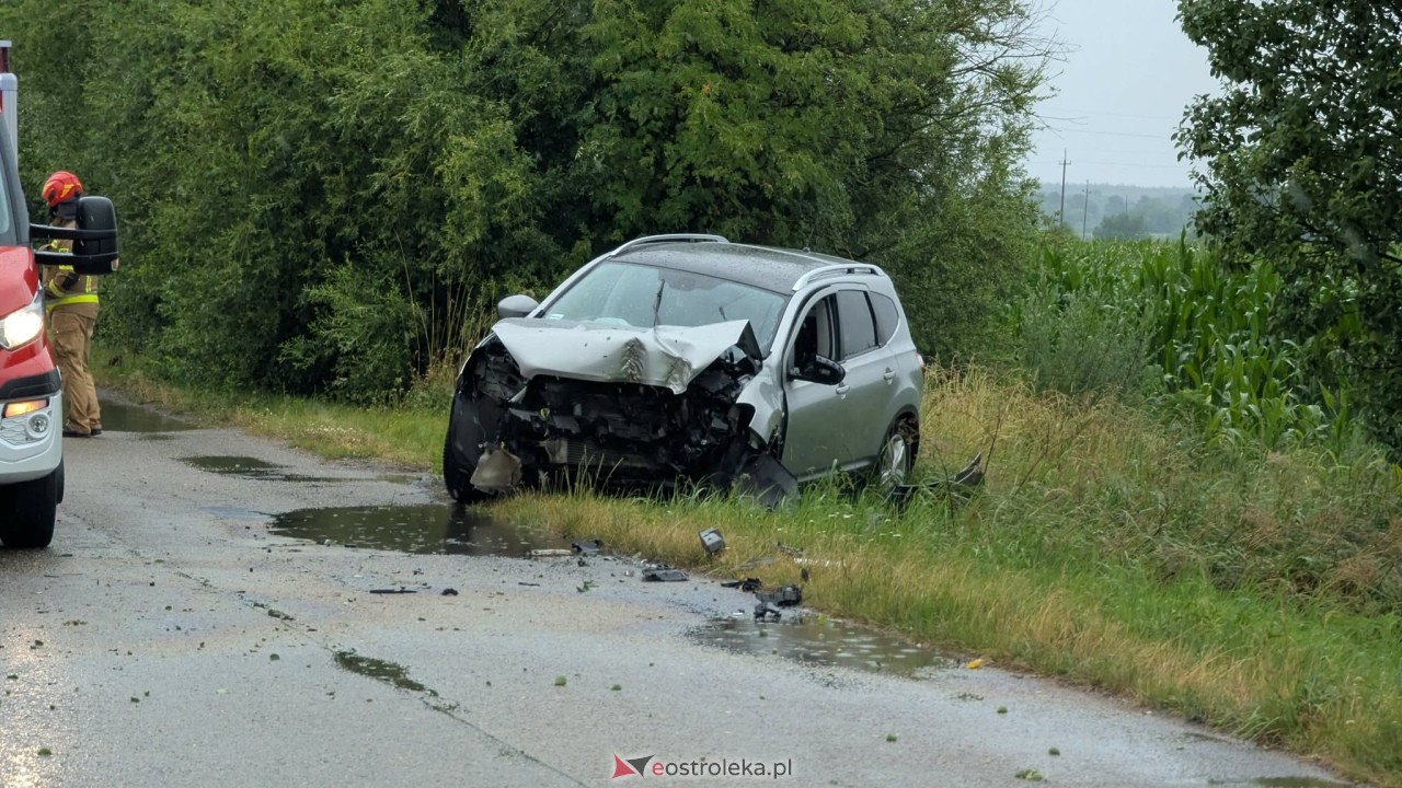 Wypadek między Zabielem o Ołdakami [9.07.2025] - zdjęcie #3 - eOstroleka.pl