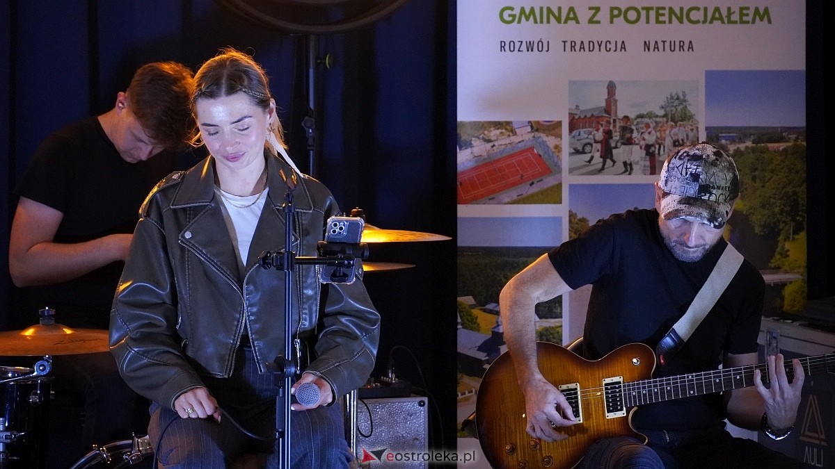 Letnie Granie w Olszewie Borkach: koncert Julity Kaczyńskiej [9.07.2025] - zdjęcie #20 - eOstroleka.pl