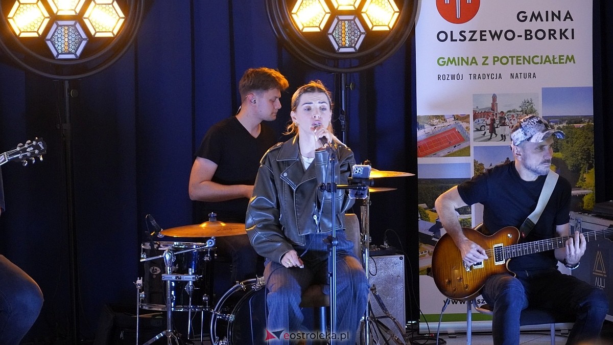 Letnie Granie w Olszewie Borkach: koncert Julity Kaczyńskiej [9.07.2025] - zdjęcie #19 - eOstroleka.pl