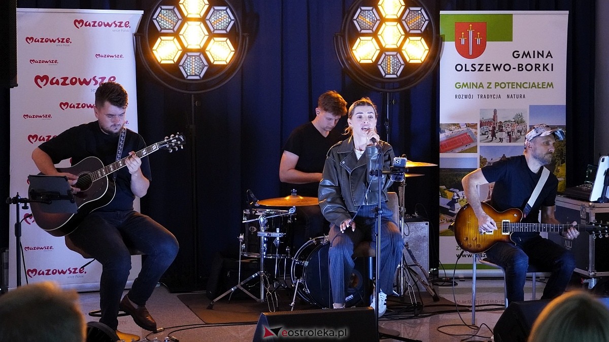 Letnie Granie w Olszewie Borkach: koncert Julity Kaczyńskiej [9.07.2025] - zdjęcie #16 - eOstroleka.pl
