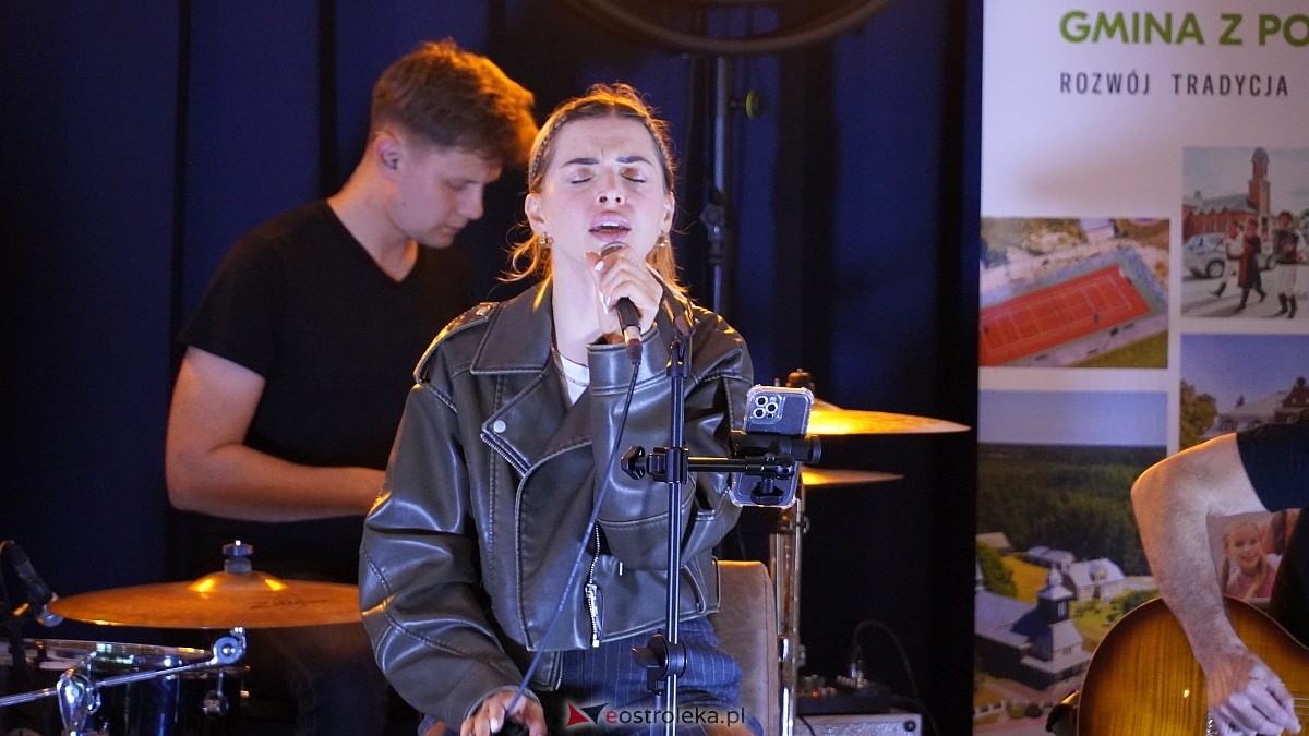 Letnie Granie w Olszewie Borkach: koncert Julity Kaczyńskiej [9.07.2025] - zdjęcie #15 - eOstroleka.pl