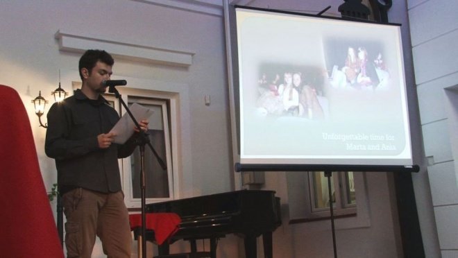 Młodzież z zagranicy odwiedziła Ostrołękę (7.X.2011) - zdjęcie #2 - eOstroleka.pl