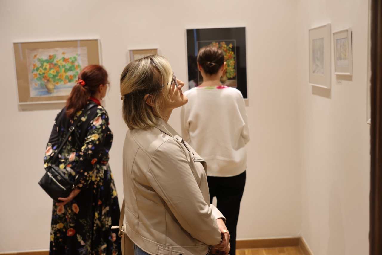 Wernisaż malarstwa Lidii Kulawik w Ostrołęce [09.07.2025] - zdjęcie #24 - eOstroleka.pl