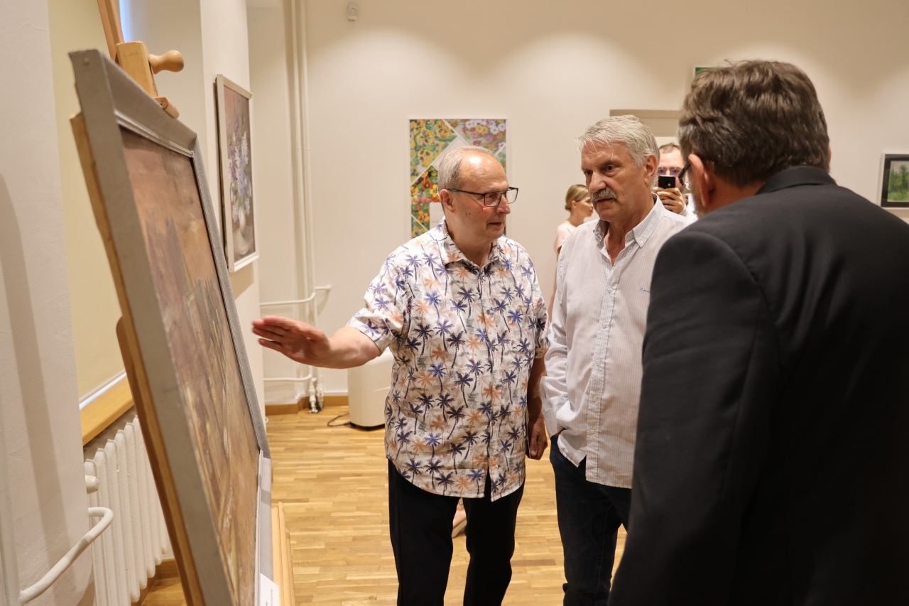 Wernisaż malarstwa Lidii Kulawik w Ostrołęce [09.07.2025] - zdjęcie #15 - eOstroleka.pl