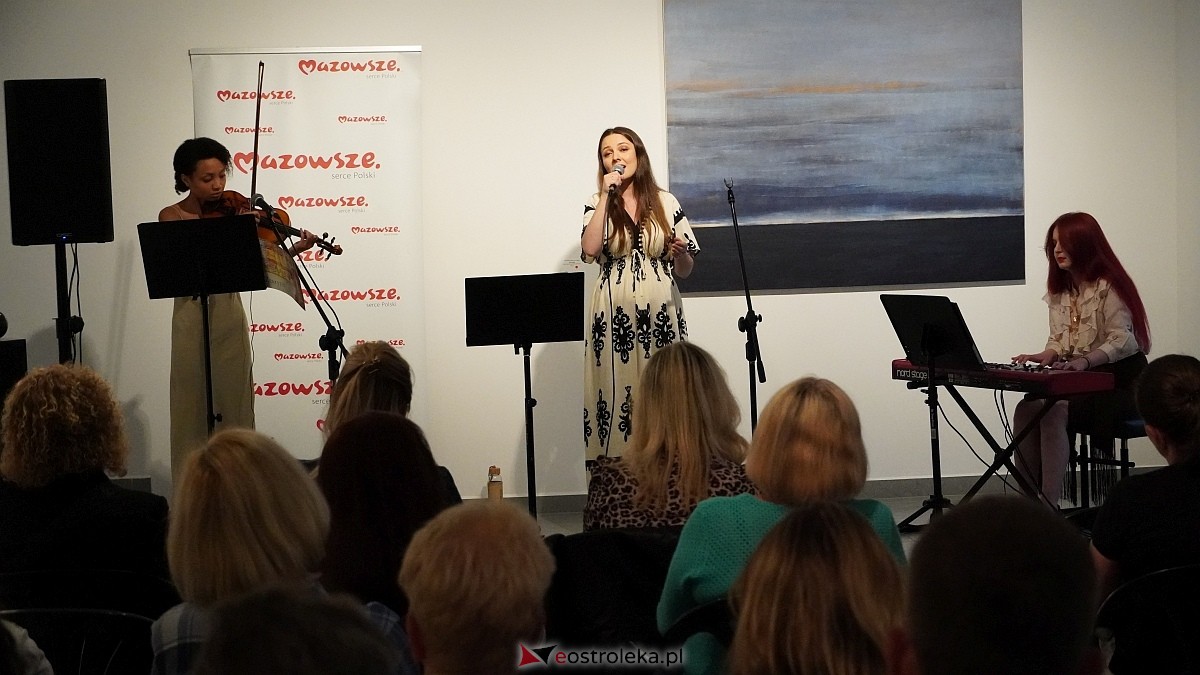 ArtCzwartek - Agata Salitra Załuska Floating with souls [10.07.2025] - zdjęcie #16 - eOstroleka.pl