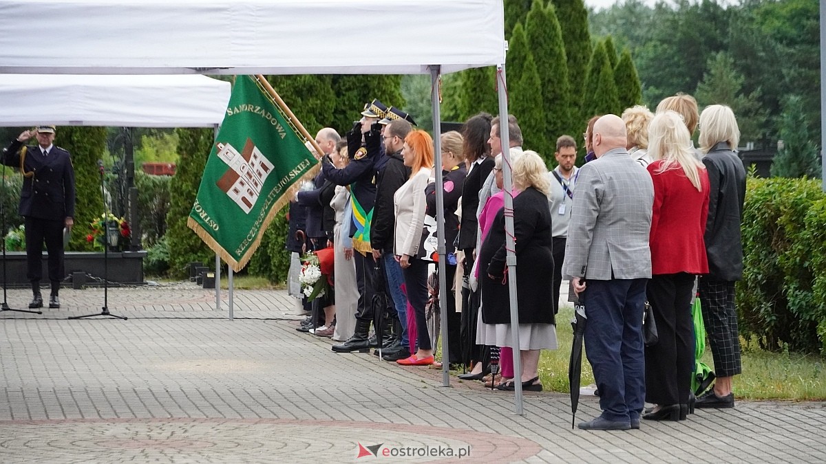 Miejskie obchody Dnia Pamięci o Polakach – Ofiarach Ludobójstwa dokonanego przez OUN i UPA [11.07.2025] - zdjęcie #78 - eOstroleka.pl