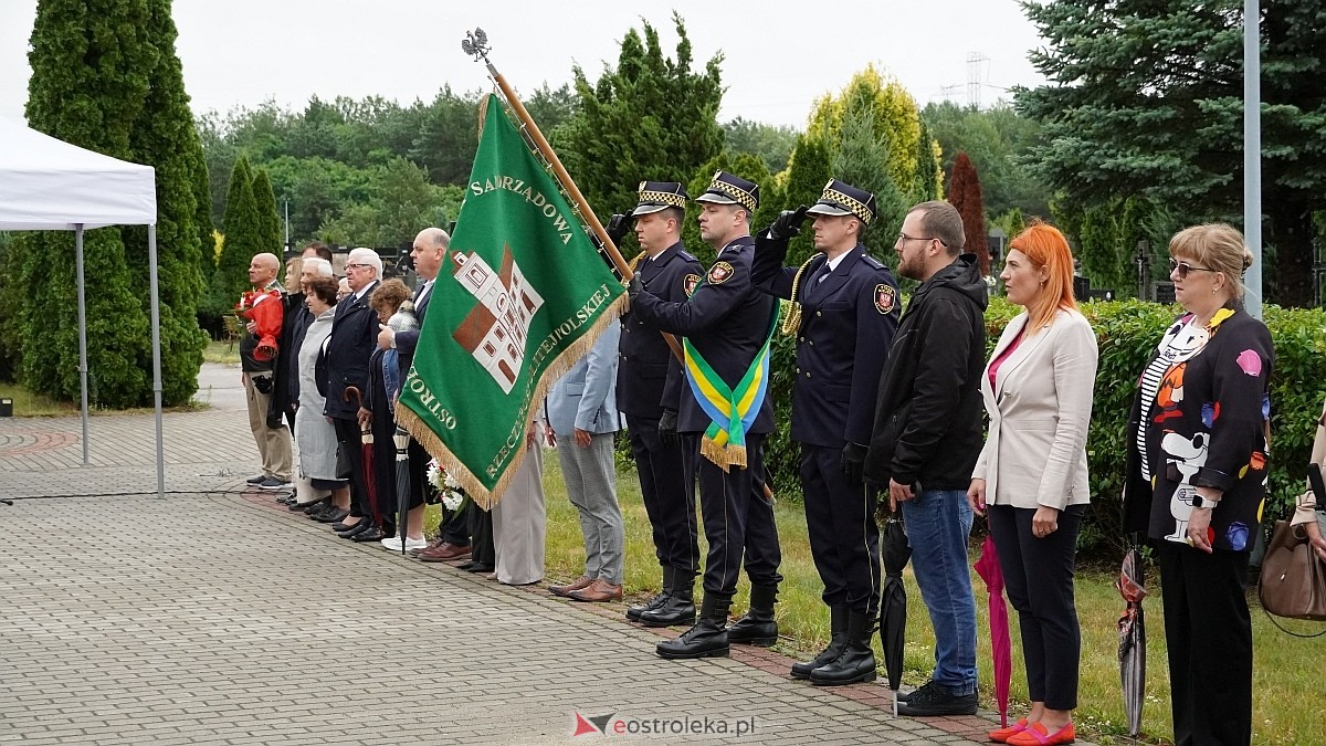 Miejskie obchody Dnia Pamięci o Polakach – Ofiarach Ludobójstwa dokonanego przez OUN i UPA [11.07.2025] - zdjęcie #77 - eOstroleka.pl